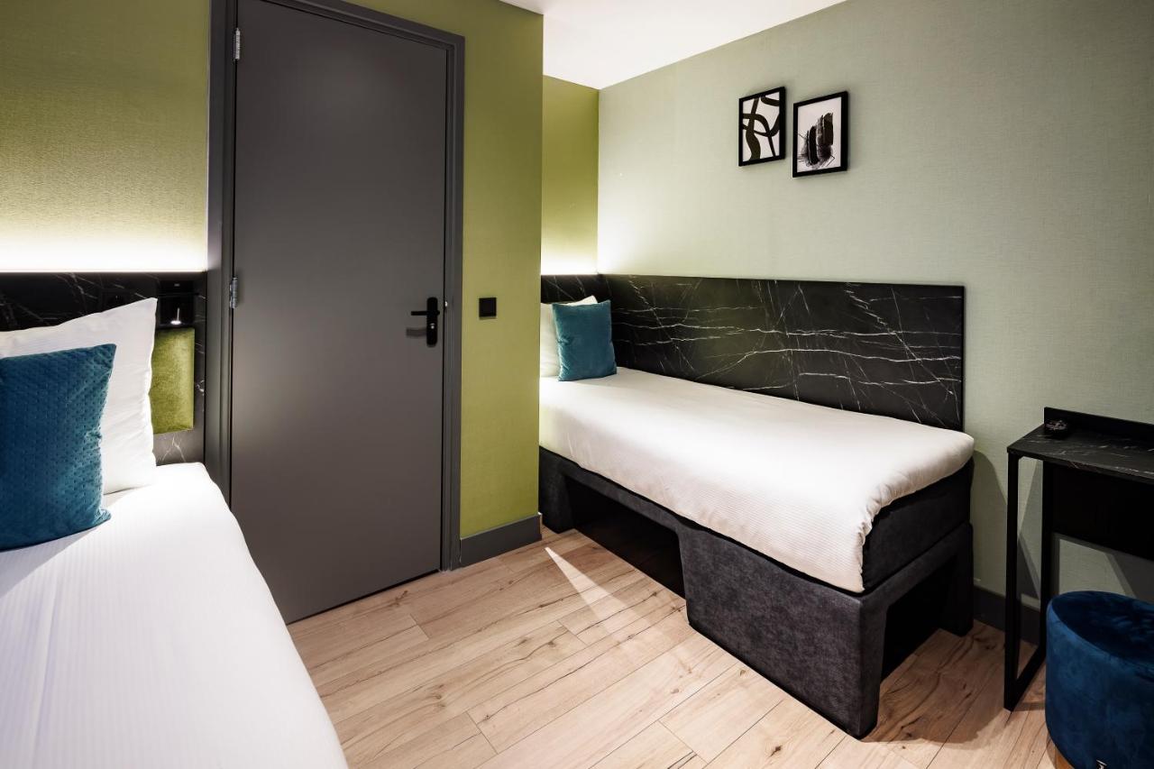 Ciao Papa Hotel Amsterdam Central Station Esterno foto