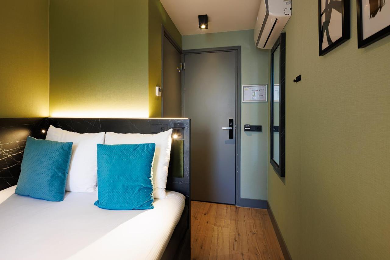 Ciao Papa Hotel Amsterdam Central Station Esterno foto
