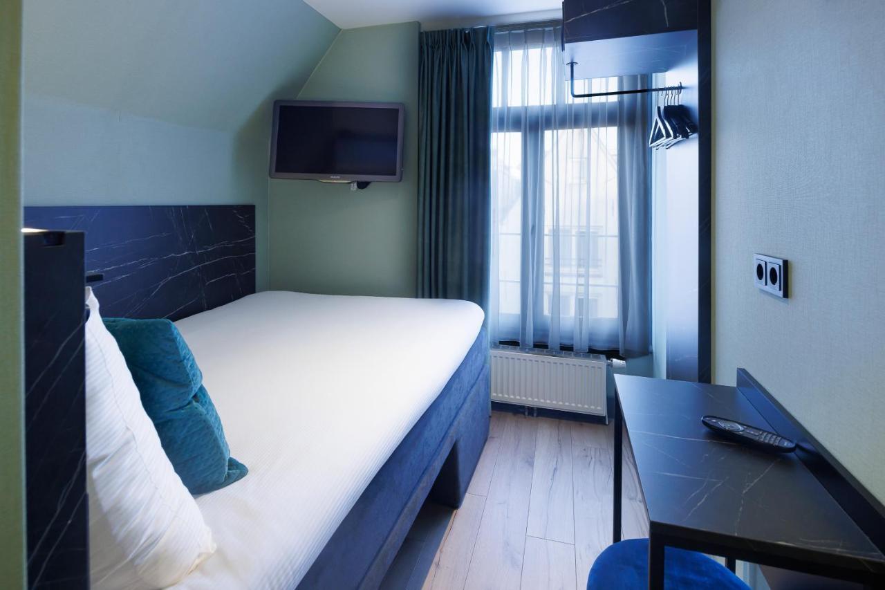 Ciao Papa Hotel Amsterdam Central Station Esterno foto